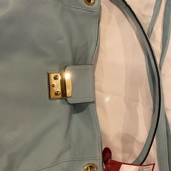 Merona Purse - Picture 4 of 5